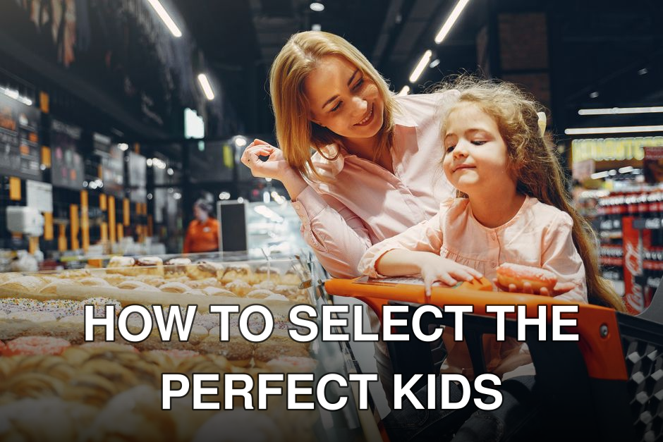 A joyful moment of a mother and her daughter choosing pastries in a supermarket.