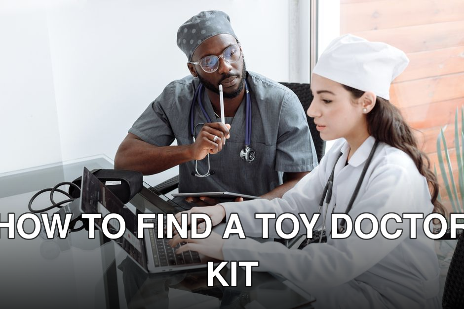 Two doctors discuss patient diagnosis using laptop in hospital office.